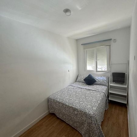 Habitacion Con Bano Compartido Hotel Madrid Eksteriør billede